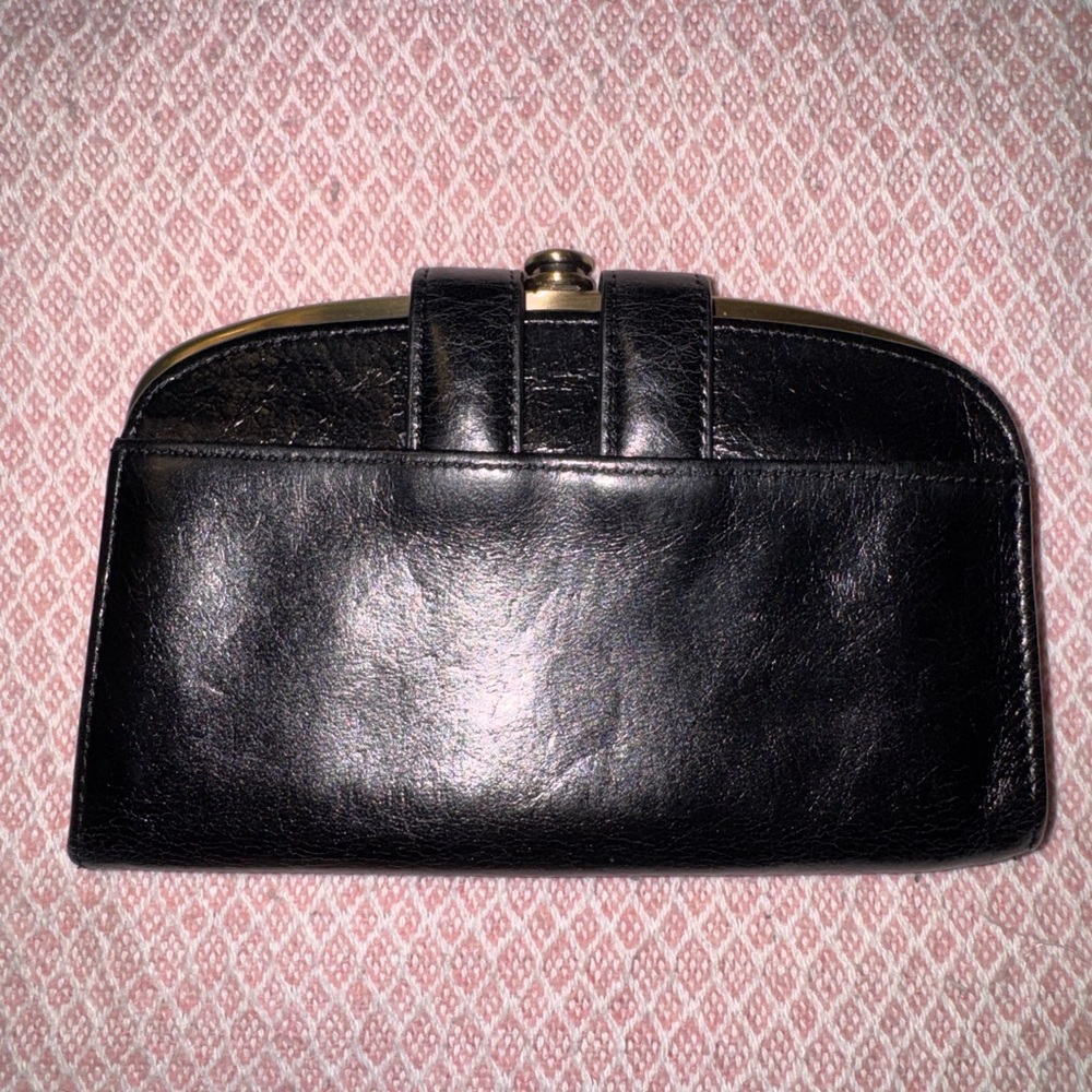 HOBO Halo Vintage-style Black Leather Wallet with Gold Accents - Picture 2 of 8